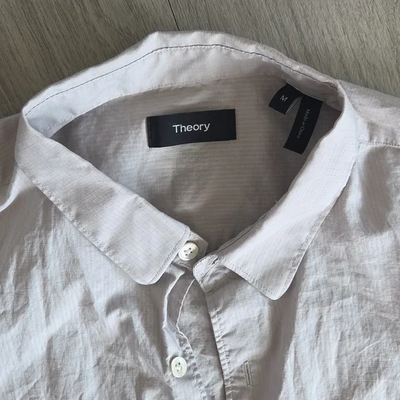Men's Theory Dress Shirt. Size M. 100% Cotton.Ripstop Shirting. Light Gray/Beige - Picture 4 of 6